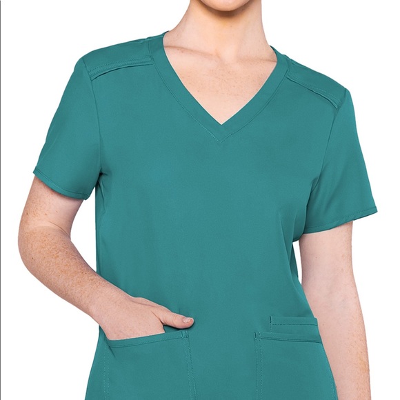 NWT Med Couture Insight Women’s 3 Pocket V-Neck Scrub top style 2411 small/ teal - Picture 1 of 12